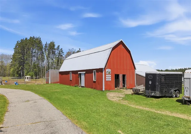 Homes for sale in Stanwood, MI | 12686 Buchanan Rd, Stanwood, MI 49346 | MLS# 70531147
