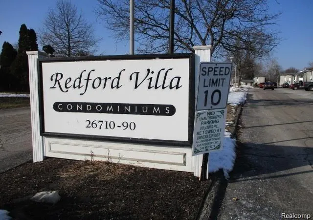 Homes for sale in Redford, MI | 26790 Joy Rd #7, Redford, MI 48239 | MLS# 61004995