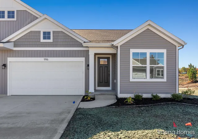 Homes for sale in Comstock Park, MI | 996 Scioto Dr #1, Comstock Park, MI 49321 | MLS# 70488349