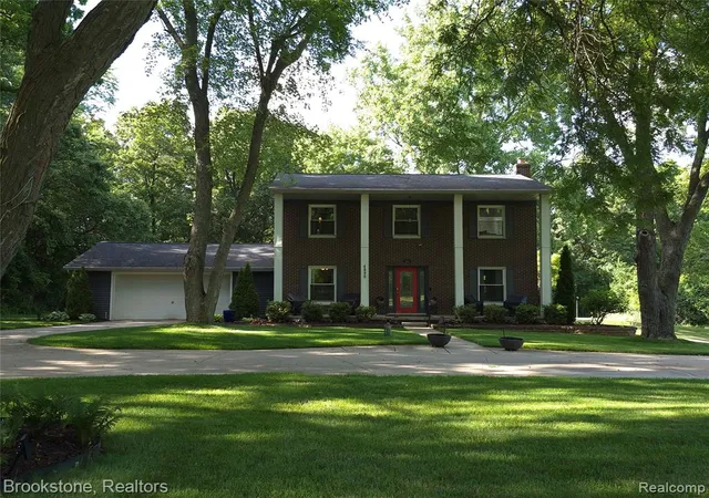 Homes for sale in Clarkston, MI | 4890 Whipple Lake Rd, Clarkston, MI 48348 | MLS# 61004285