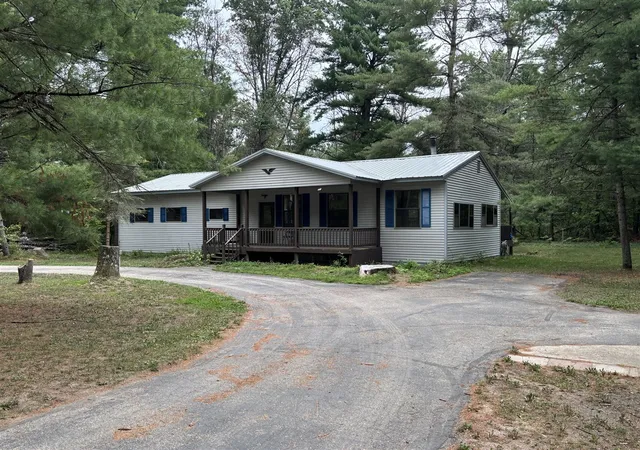 1st image of 2594 S Forman Rd, Baldwin, MI 49304 | MLS# 70544411