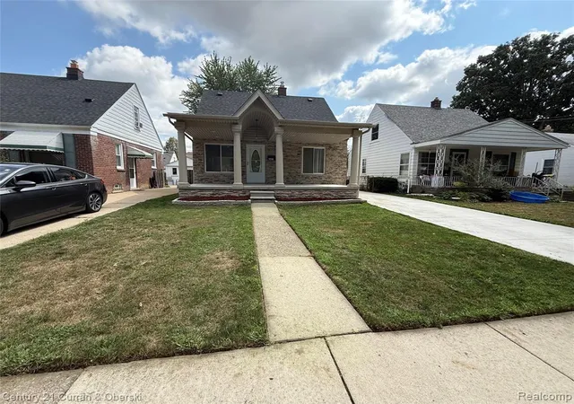 Photo 1 of Sale Pending at 3423 Houston St, Dearborn, MI 48124 4129 | MLS# 61023413 | Listing updated on 2026-09-06