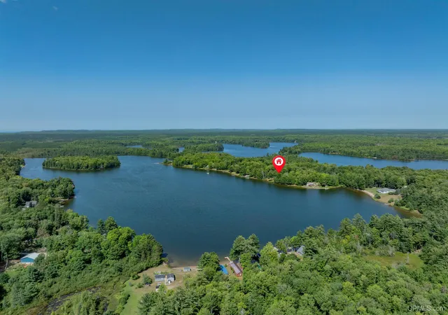 2nd image of 3865 Peninsula Point Rd, Munising, MI 49862 | MLS# 50171194