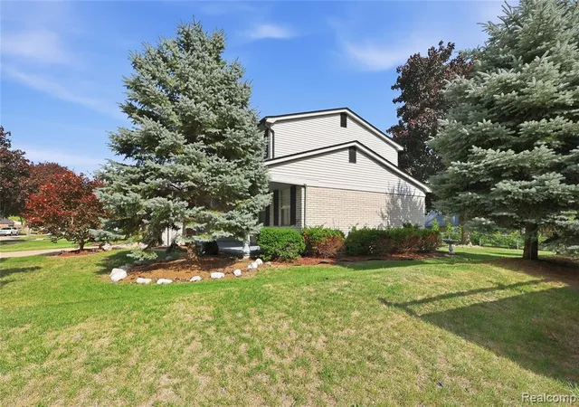 33rd image of 13622 Biscayne Dr, Sterling Heights, MI 48313 2800 | MLS# 61023715