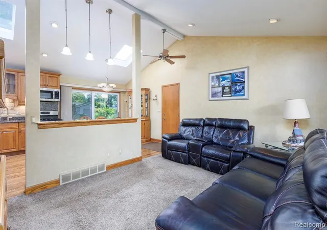 Homes for sale in Harrison Township, MI | 24851 Murray St, Harrison Township, MI 48045 | MLS# 61008789