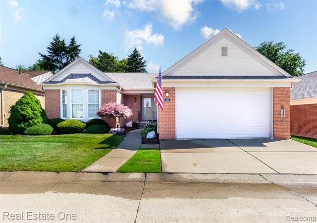 Homes for sale in Clinton Township, MI | 18801 Maple Cir #13, Clinton Township, MI 48036 | MLS# 61010894
