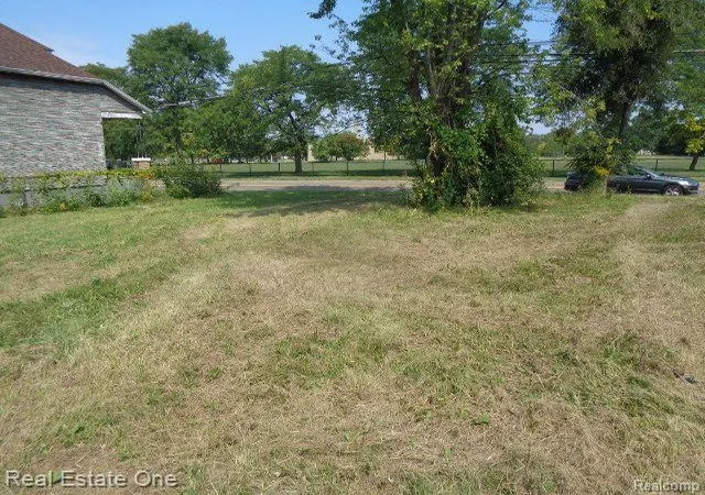 Homes for sale in Hamtramck, MI | 5092 Charles St, Hamtramck, MI 48212 | MLS# 60334747