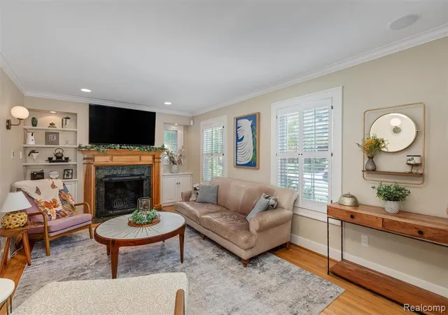 Photo 5 of Single family home for sale at 1208 Villa Rd, Birmingham, MI 48009 | MLS# 61022443 | Listing updated on 2026-08-29