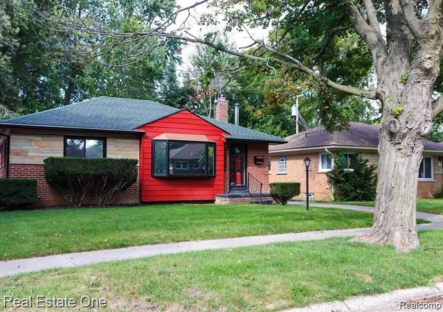 Photo 3 of Sale Pending at 25258 Westfield, Redford, MI 48239 | MLS# 60059432 | Listing updated on 2025-06-20