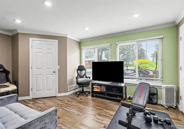 4th image of 3233 Shawnee Ln, Waterford, MI 48329 | MLS# 61011464