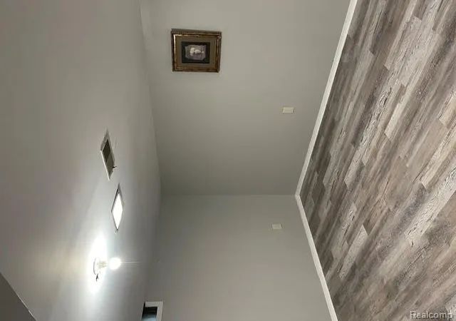 Photo 2 of Single family home for sale at 29301 Rockcastle St, Farmington Hills, MI 48336 | MLS# 61007461 | Listing updated on 2026-07-07