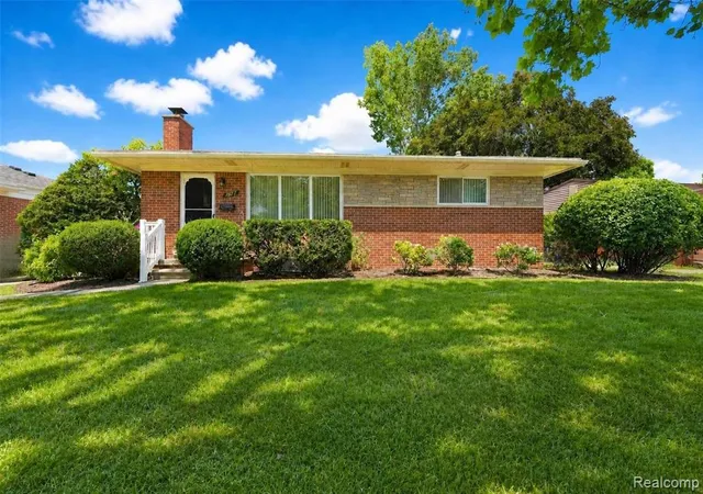 Photo 1 of Single family home for sale at 7677 Terri Dr, Westland, MI 48185 9449 | MLS# 61014351 | Listing updated on 2026-08-29