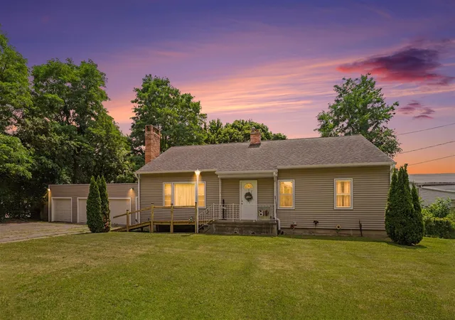 Photo 3 of Sale Pending at 80 Griffin Ct, Battle Creek, MI 49015 | MLS# 70543428 | Listing updated on 2026-08-27