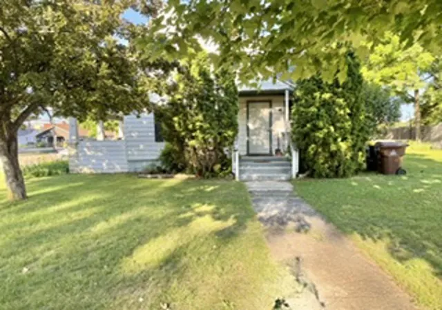 Homes for sale in Alma, MI | 221 W Center St, Alma, MI 48801 | MLS# 80069832