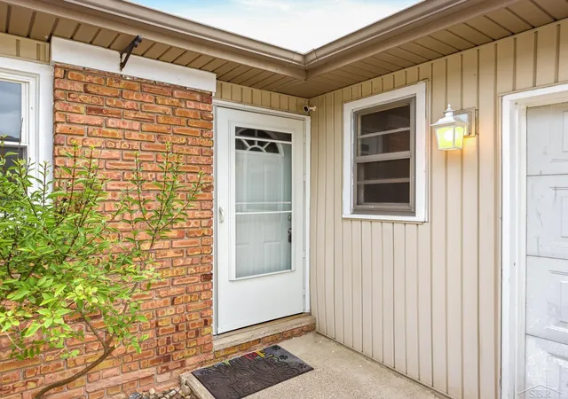 Photo 4 of Single family home for sale at 2904 Clayburn Rd, Saginaw, MI 48603 | MLS# 50220129 | Listing updated on 2026-09-14