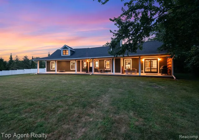 Photo 61 of Single family home for sale at 27593 Old Colony St, Farmington Hills, MI 48334 | MLS# 61014125 | Listing updated on 2026-09-04