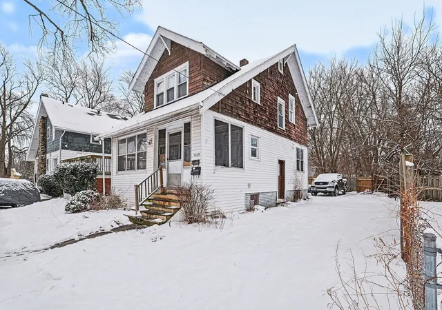 Homes for sale in Saginaw, MI | 1209 Union St, Saginaw, MI 48602 | MLS# 50198129