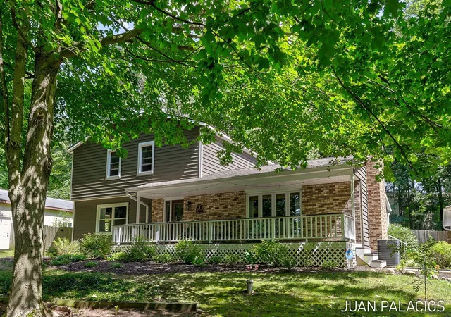 Photo 2 of Single family home for sale at 3393 113th Avenue, Allegan, MI 49010 | MLS# 70549174 | Listing updated on 2026-08-18