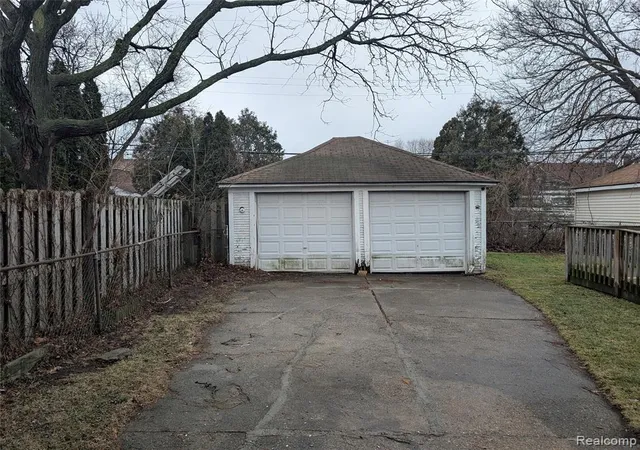 3rd image of 17151 Albion St, Detroit, MI 48234 | MLS# 60977483