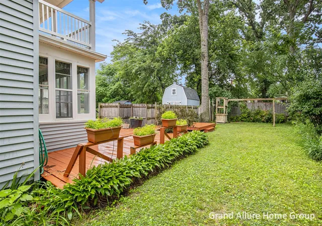 5th image of 1718 Madison Ave, Grand Rapids, MI 49507 | MLS# 70481677