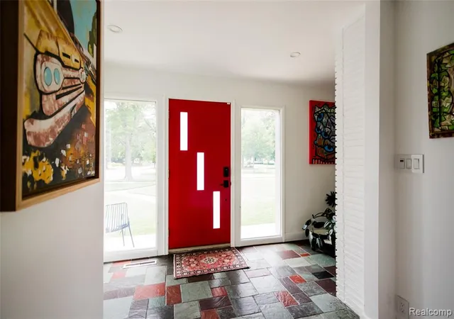 Homes for sale in Grosse Pointe Park, MI | 600 Middlesex Rd, Grosse Pointe Park, MI 48230 | MLS# 61009082