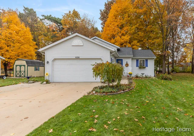 Homes for sale in Grand Rapids, MI | 626 Coleman St, Grand Rapids, MI 49508 | MLS# 70503545