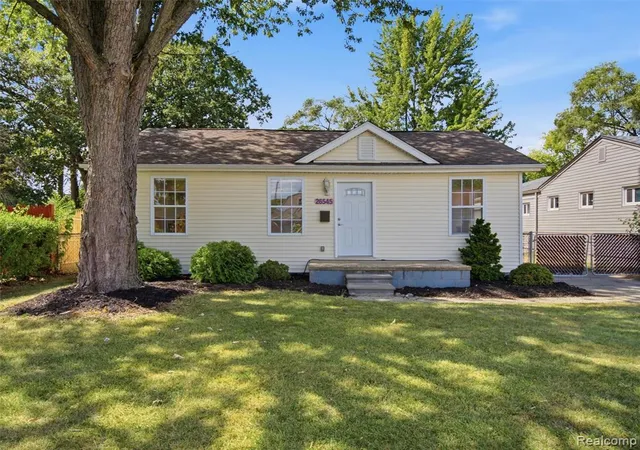 Photo 1 of Single family home for sale at 26545 Brush St, Madison Heights, MI 48071 3518 | MLS# 61025635 | Listing updated on 2026-09-02
