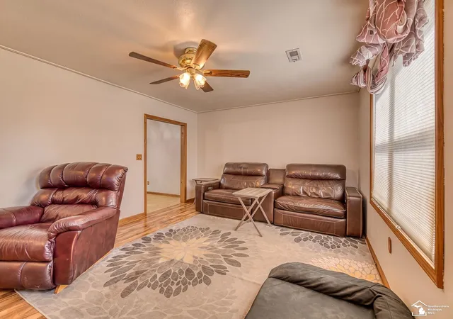 Photo 3 of Sale Pending at 3255 Park Dr, Monroe, MI 48162 | MLS# 50220065 | Listing updated on 2026-09-02