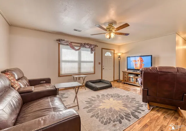 Photo 3 of Sale Pending at 3255 Park Dr, Monroe, MI 48162 | MLS# 50220065 | Listing updated on 2026-09-02