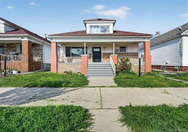 1st image of 12146 Klinger St, Hamtramck, MI 48212 | MLS# 61008739