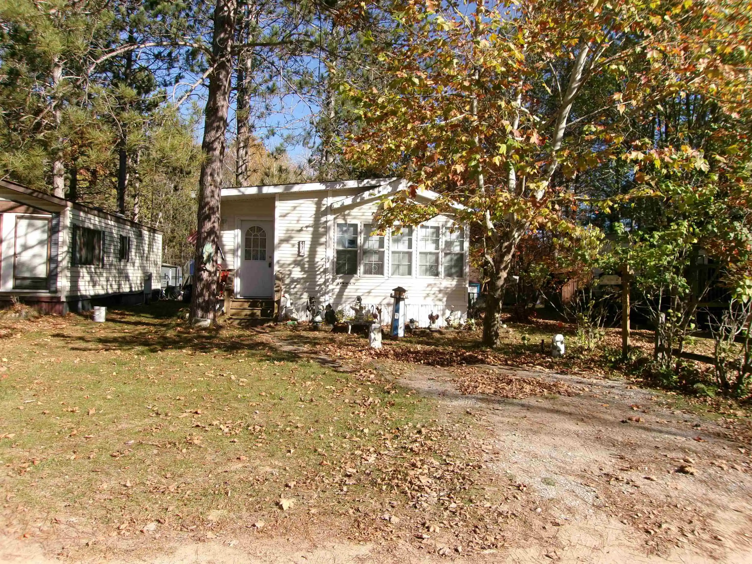 Photo 1 of Condo for sale at 2221 Grass Lake Unit 91 Ave, Lake, MI 48632 | MLS# 50225514 | Listing updated on 2026-10-21