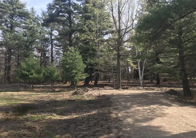 Photo 4 of Land for sale at Lot 1 Creekwood Dr, South Haven, MI 49090 | MLS# 70525533 | Listing updated on 2026-06-03