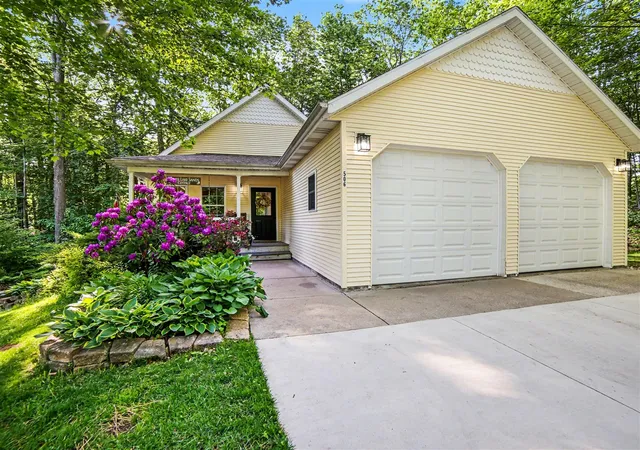 1st image of 506 N Northern Lights Rd, Mears, MI 49436 | MLS# 70554375