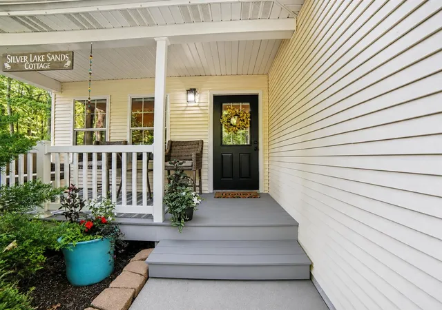 2nd image of 506 N Northern Lights Rd, Mears, MI 49436 | MLS# 70554375