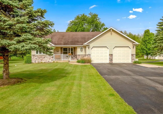 1st image of 223 Leo Dr, Burlington, MI 49029 | MLS# 70554393