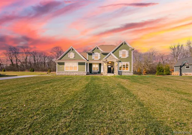 Photo 1 of Single family home for sale at 3718 Cornwell Ct, Ann Arbor, MI 48105 2979 | MLS# 61025408 | Listing updated on 2026-09-12