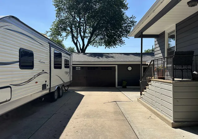 Photo 4 of Single family home for sale at 605 Patterson Ave, Bay City, MI 48706 | MLS# 50216622 | Listing updated on 2026-07-30
