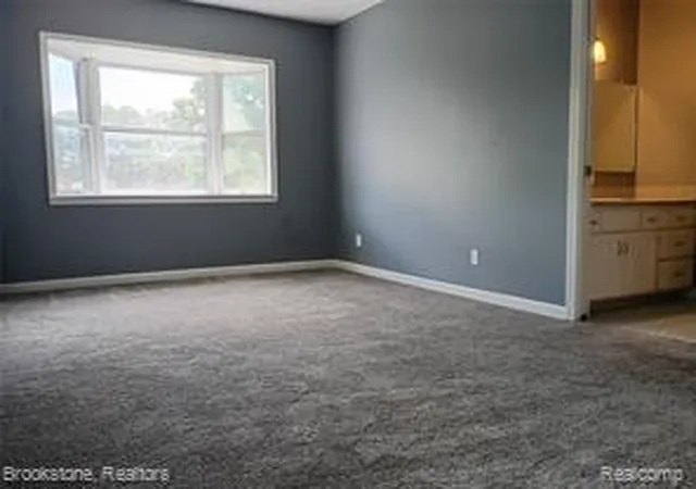 Homes for sale in Charlotte, MI | 510 Pleasant Street #6, Charlotte, MI 48813 | MLS# 61010073