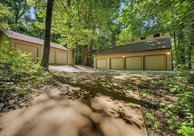 4th image of 12017 Lilac Ln, Dowling, MI 49050 | MLS# 70541060