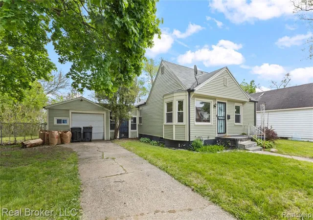 Photo 2 of Sale Pending at 17486 Maine St, Detroit, MI 48212 | MLS# 60992146 | Listing updated on 2026-07-17