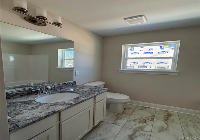 Listing Photo 5 - Condo for sale in building located at 315 Cyn Creek Ct, Howell, MI 48843 - Unit #27