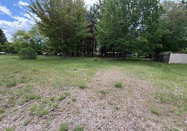 Photo 3 of Land for sale at 416 Sunnybrook Rd, Marquette, MI 49855 | MLS# 50211659 | Listing updated on 2026-06-16