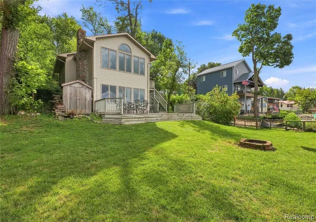 Photo 4 of Sale Pending at 6577 Sherman Dr, Otter Lake, MI 48464 9533 | MLS# 61025633 | Listing updated on 2026-09-03