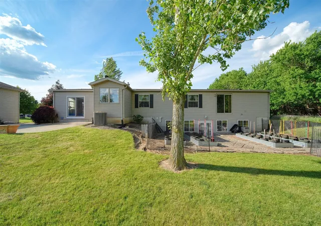 Homes for sale in Brooklyn, MI | 13465 Horning Rd, Brooklyn, MI 49230 | MLS# 70539355