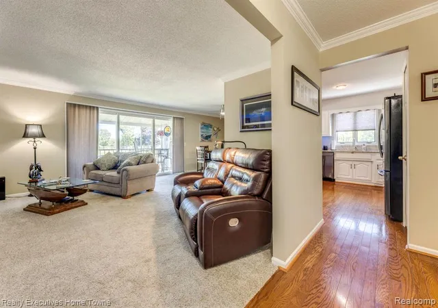 Photo 3 of Condo for sale at 1467 Krafft Rd #8, Fort Gratiot, MI 48059 3567 | MLS# 61009897 | Listing updated on 2026-08-25