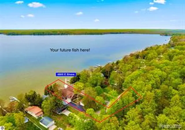 Homes for sale in Kalkaska, MI | 4805 E Shore Dr, Kalkaska, MI 49646 | MLS# 61009222