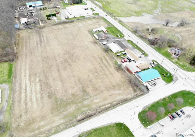 4th image of 4061 Van Dyke Rd, Almont, MI 48003 | MLS# 60984284