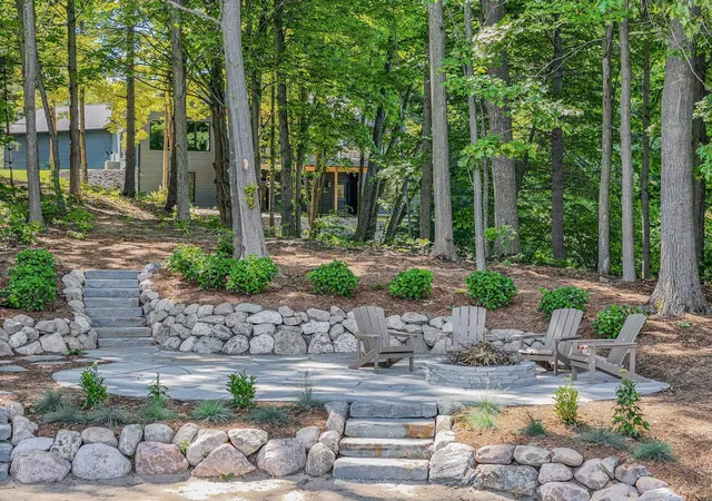 4th image of 677 Blueberry Rdg, Traverse City, MI 49685 | MLS# 80070089