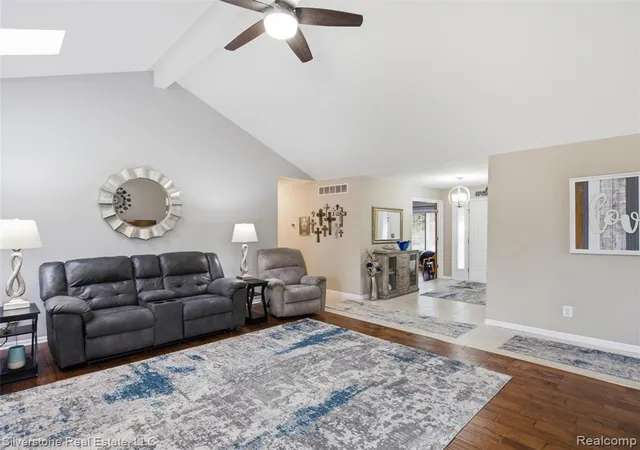 4th image of 54439 Nicholas, Macomb, MI 48042 | MLS# 61020747