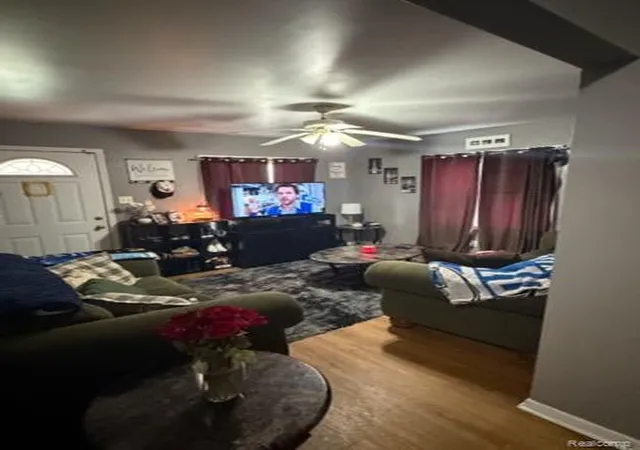 Photo 2 of Single family home for sale at 2930 Meisner Ave, Flint, MI 48506 | MLS# 61017838 | Listing updated on 2026-10-13